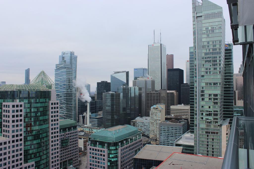 Atlas Suites - Cn Tower & Convention Centre Toronto Exterior photo