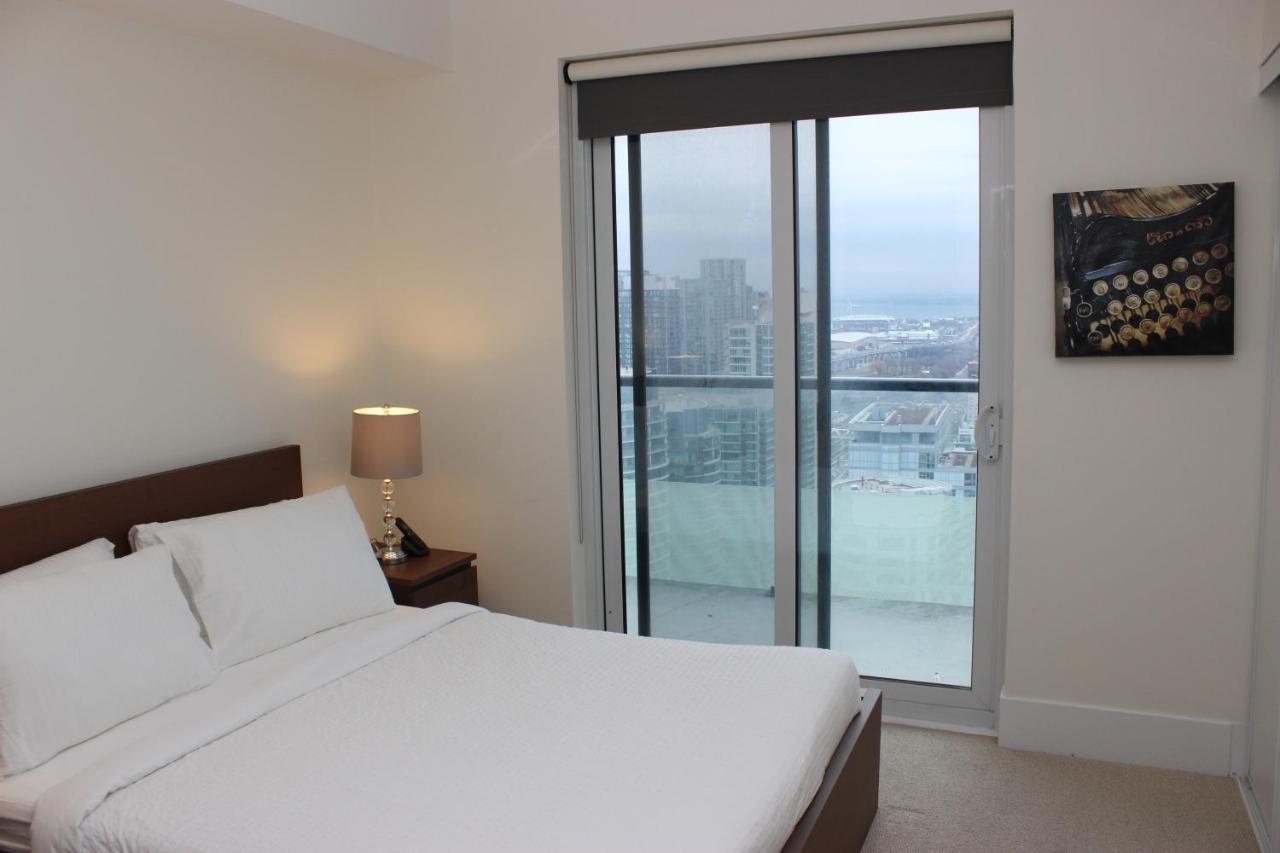 Atlas Suites - Cn Tower & Convention Centre Toronto Exterior photo